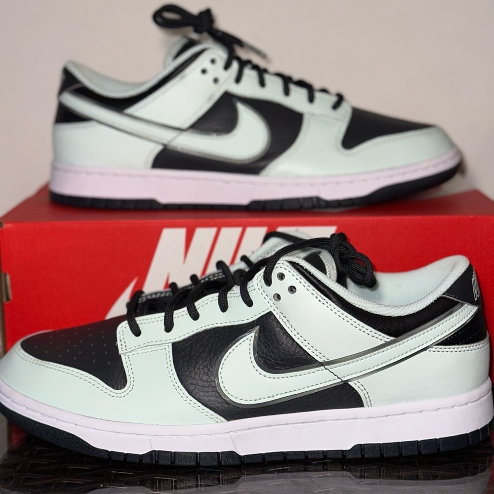 Nike Dunk Low Retro PRM DK Smoke Grey Barely Green FZ1670-001 Size 11